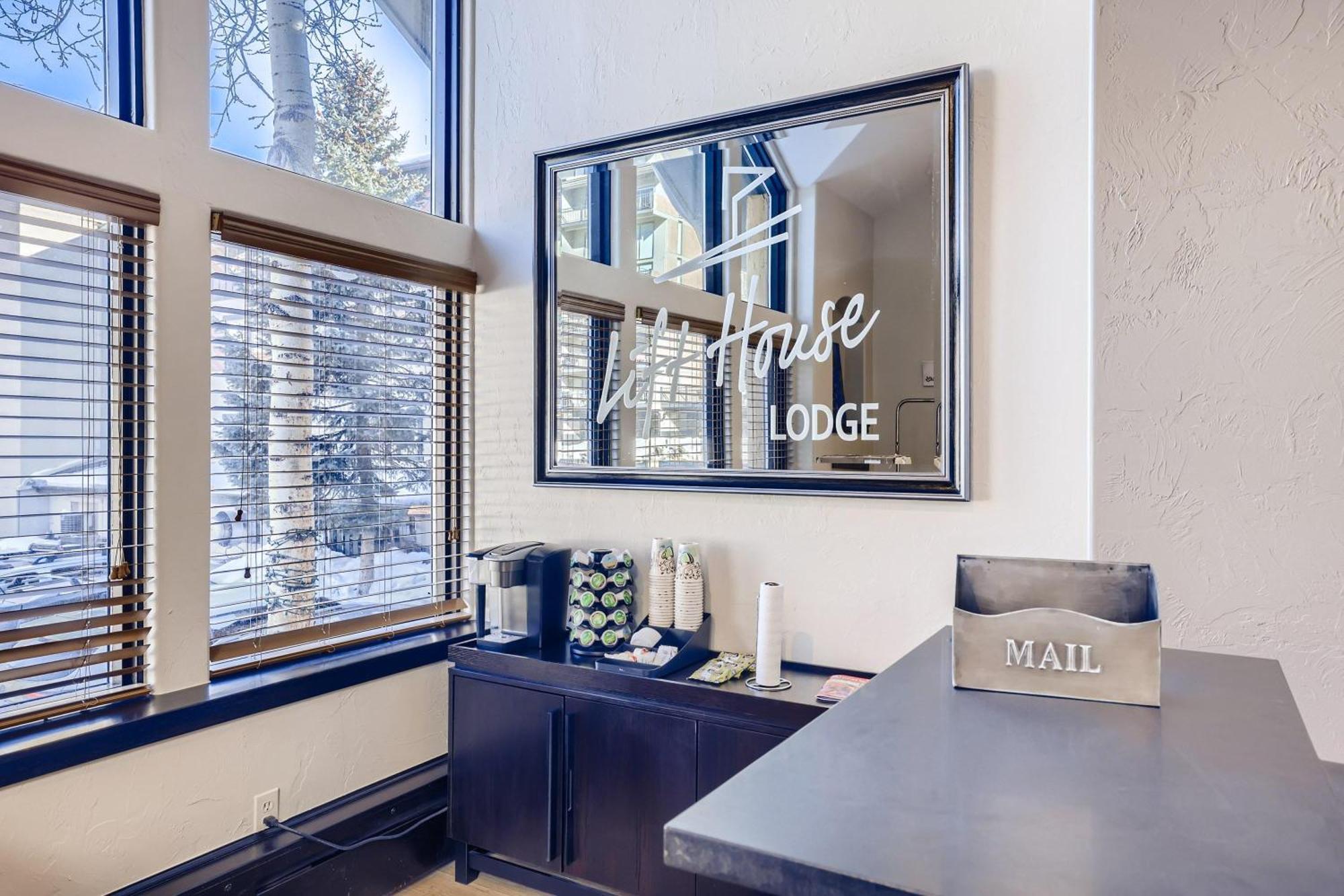 Lift House Lodge, Lionshead Village View, Studio Condo Vail Bagian luar foto